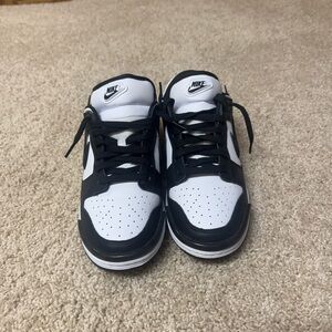 Nike Classic Black and White Sneakers Dunks